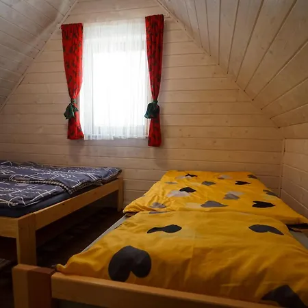 Nowe W Górach Pod Skrzycznym, Koło Szczyrku *